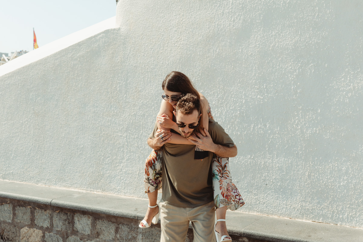 Luigi e Francesca, amore autentico catturato tra i colori e i panorami di Ischia