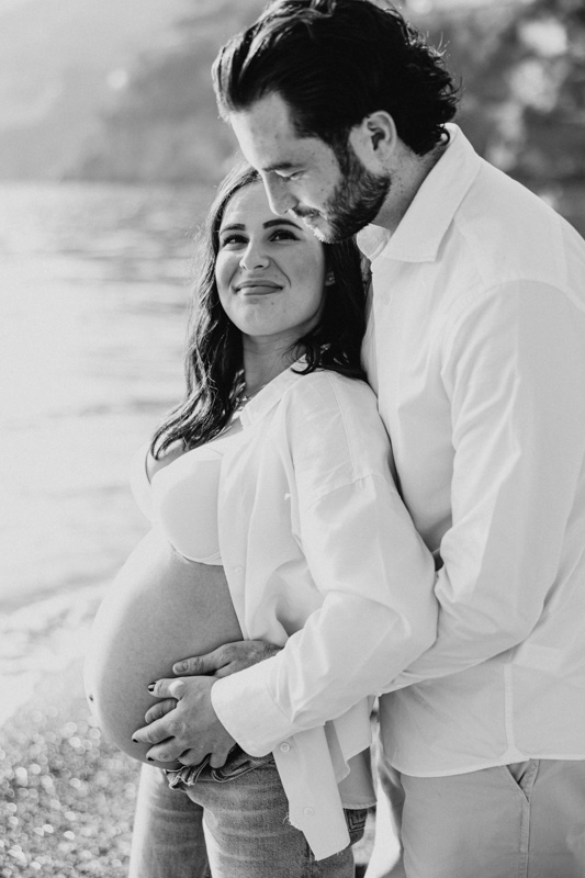 Servizio Fotografico Maternity in Costiera Amalfitana: Ledys e Gianluca a Vietri sul Mare