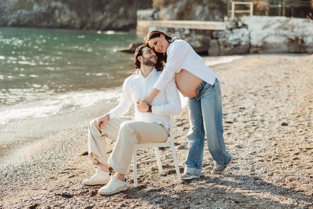 Servizio Fotografico Maternity in Costiera Amalfitana: Ledys e Gianluca a Vietri sul Mare
