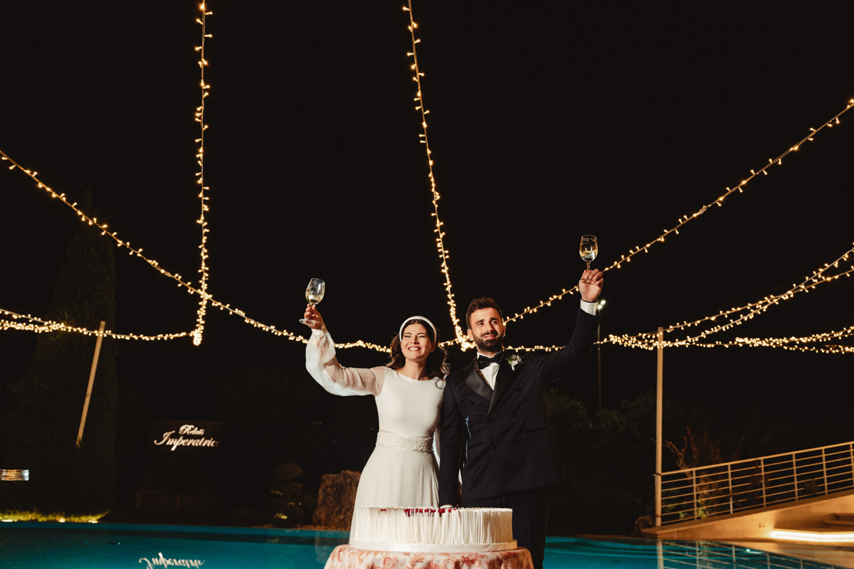 Il sì di Alessio e Marianna: un matrimonio romantico tra Paternopoli e Villa Imperatrice
