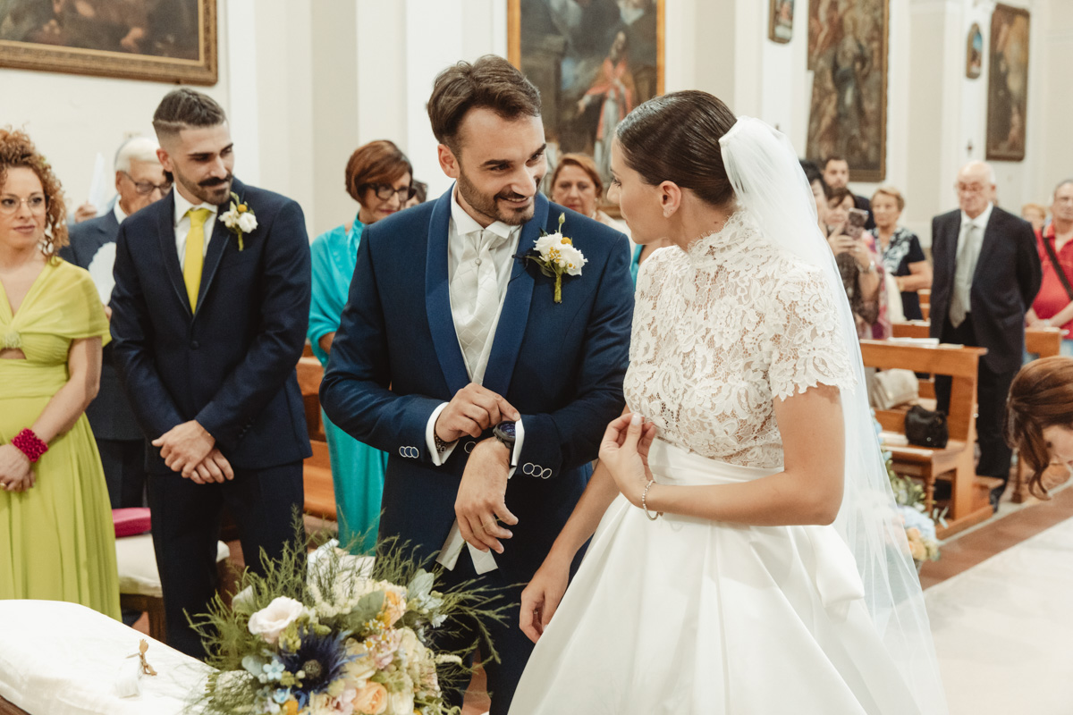 Il sì di Camillo e Licia: amore, sorrisi e festa al Casale dei Mascioni