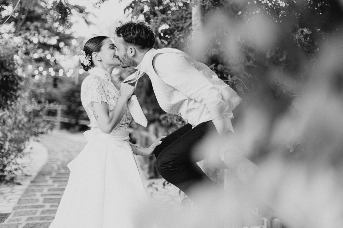 Il sì di Camillo e Licia: amore, sorrisi e festa al Casale dei Mascioni