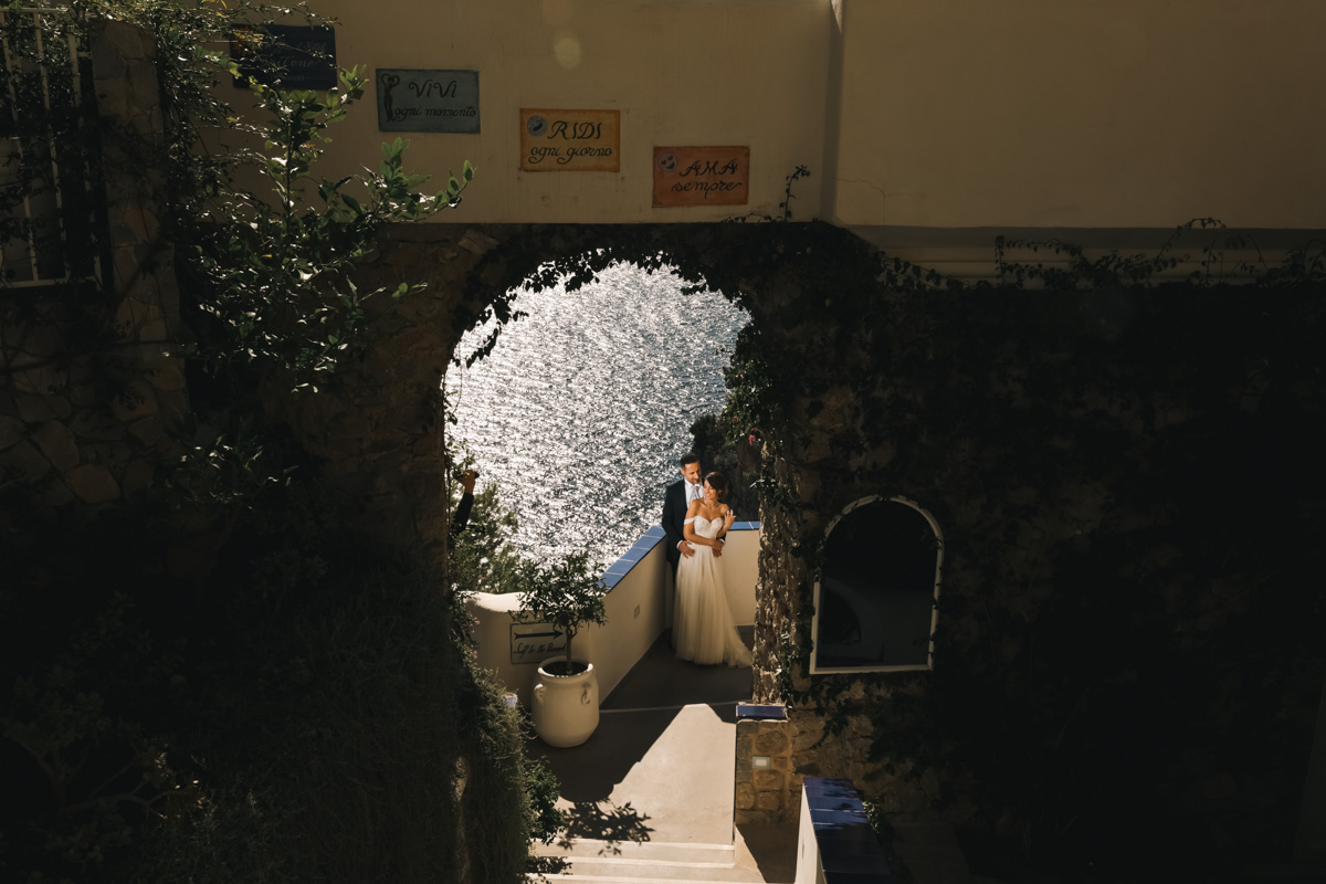 Marco e Barbara, un matrimonio elegante e senza tempo in Costiera Amalfitana